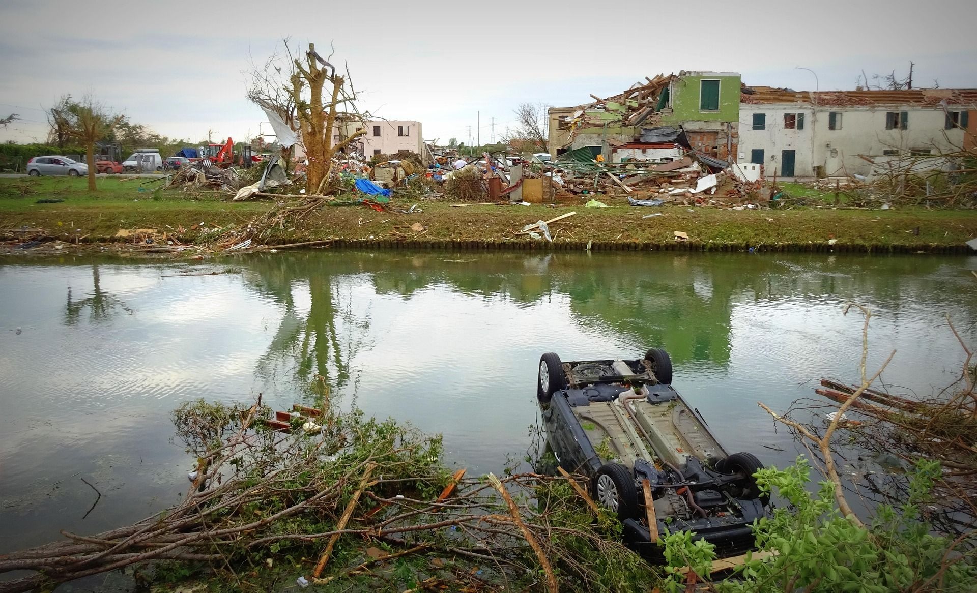 Differences Between Short-Term Disasters and Long-Term Disasters